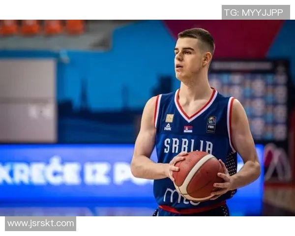 尼古拉武切维奇的传奇人生与篮球梦想的追逐之路